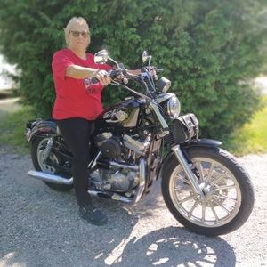 Meet your Posher, Linda